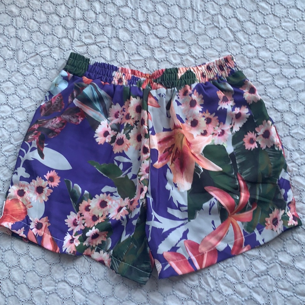 Floral shorts Romeo & Juliet couture